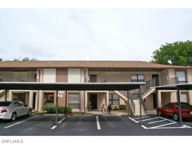 232 Pebble Beach Cir. #102, Naples, FL