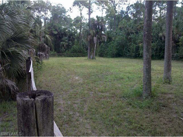 0000 Logan Blvd., Naples, FL 34116