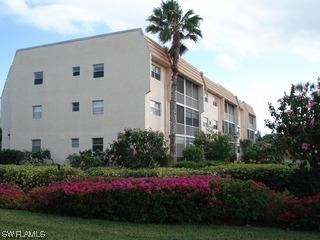 200 Forest Lakes Blvd. #307, Naples, FL 34105