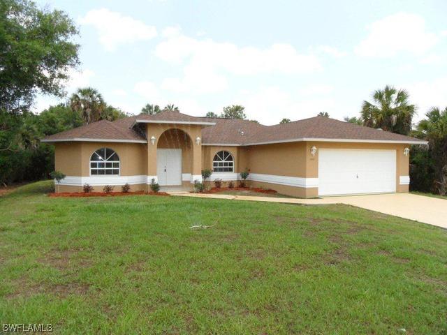 2661 30th Ave., Naples, FL 34117