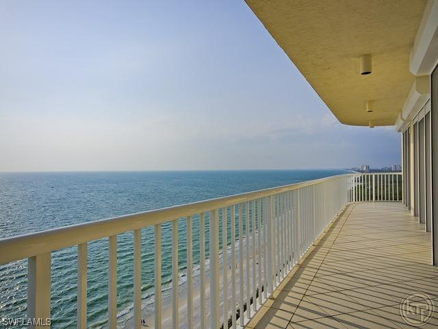 10 Seagate Dr. #PH 1-N, Naples, FL