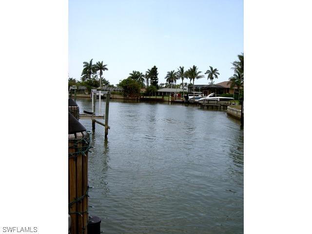 2100 Sheepshead Dr., Naples, FL