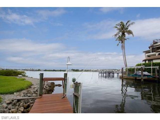 1100 Little Neck Ct. #F-52, Naples, FL