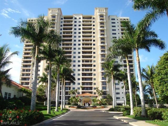 7425 Pelican Bay Blvd. #1402, Naples, FL