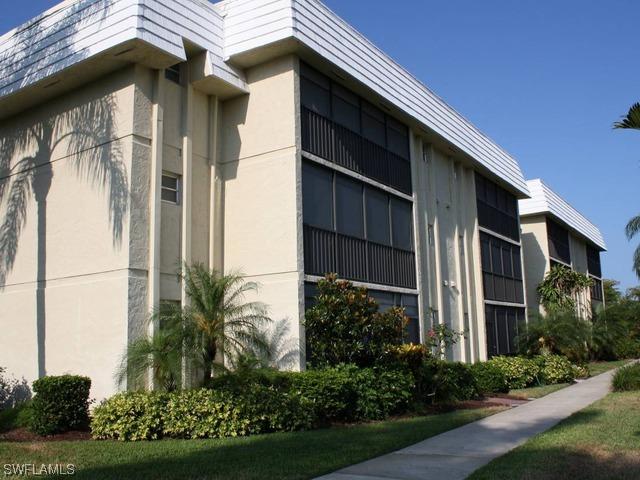 788 Park Shore Dr. #E-35, Naples, FL