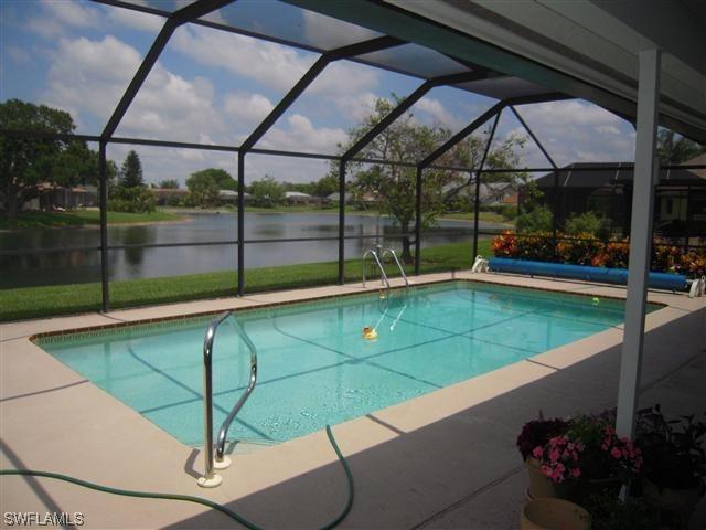 2288 Pinewoods Cir. #25, Naples, FL