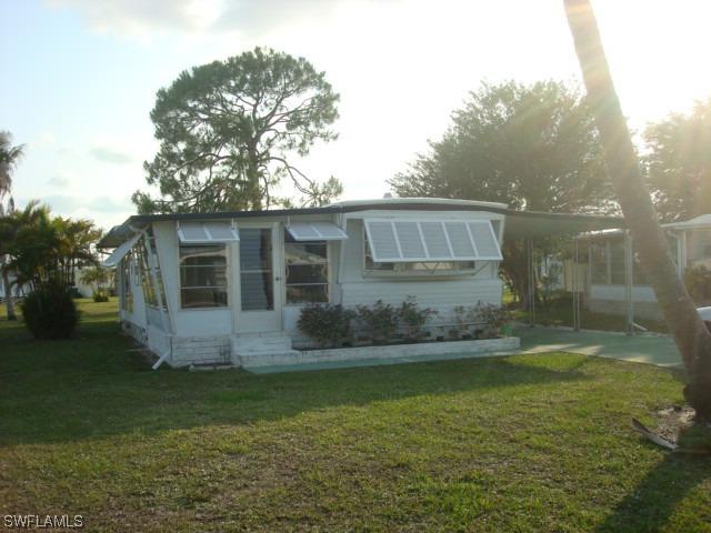 63 San Remo Cir., Naples, FL 34112