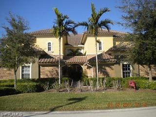 8775 Coastline Ct. #202, Naples, FL 34120