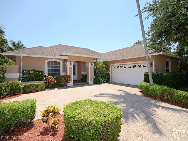 2286 River Reach Dr., Naples, FL 34104