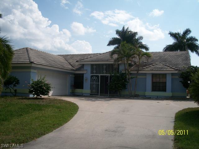 28301 Winthrop Cir., Bonita Springs, FL