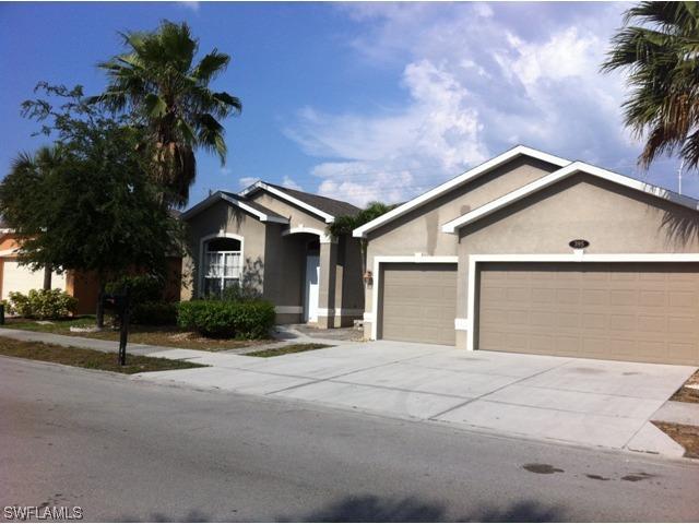 395 Burnt Pine Dr., Naples, FL