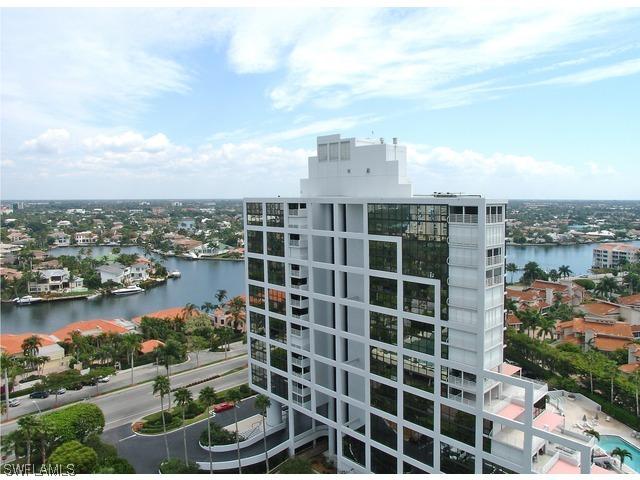 4751 Gulf Shore Blvd. ##907, Naples, FL 34103