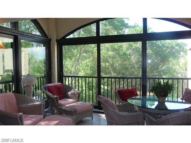 7048 Pelican Bay Blvd. #305, Naples, FL 34018