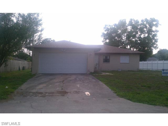 3121 54th St., Naples, FL 34116