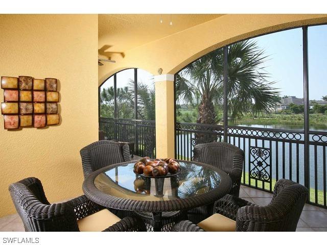 9050 Cascada Way #201, Naples, FL 34114