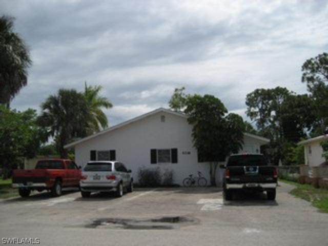 5218 Mccarty St., Naples, FL