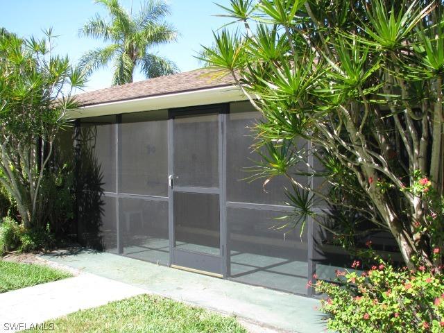 925 Palm View Dr. #111, Naples, FL