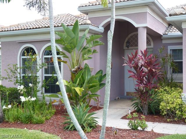 393 Harvard Ct., Naples, FL