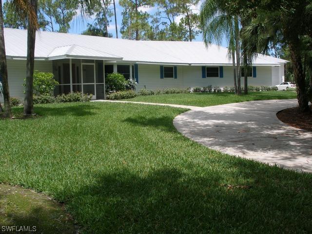 271 Logan Blvd., Naples, FL