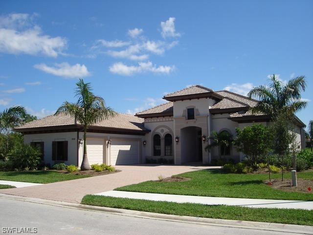 7452 Byrons Way, Naples, FL 34113