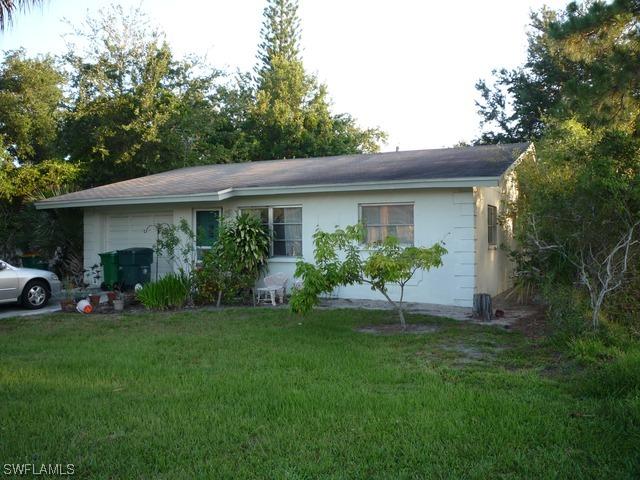 527 93rd Ave., Naples, FL