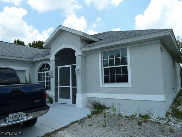 820 15th St., Naples, FL 34117