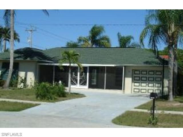 1152 Fourwinds Ave., Marco Island, FL 34145