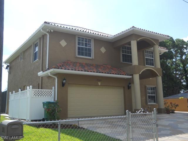 3305 Guilford Rd., Naples, FL 34112