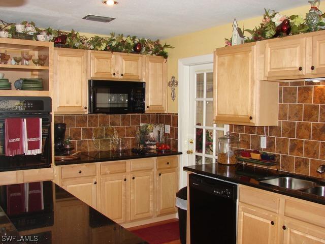 777 109th Ave., Naples, FL 34108