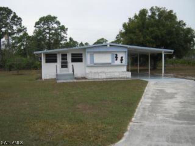 3678 Unique Cir., Fort Myers, FL