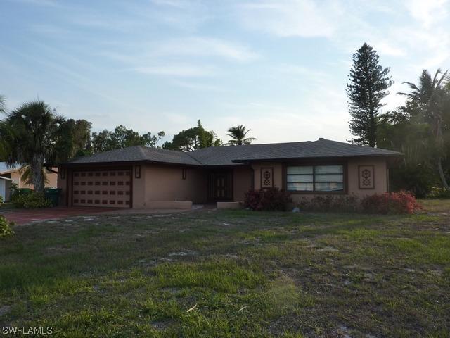 72 Pebble Beach Blvd., Naples, FL 34113