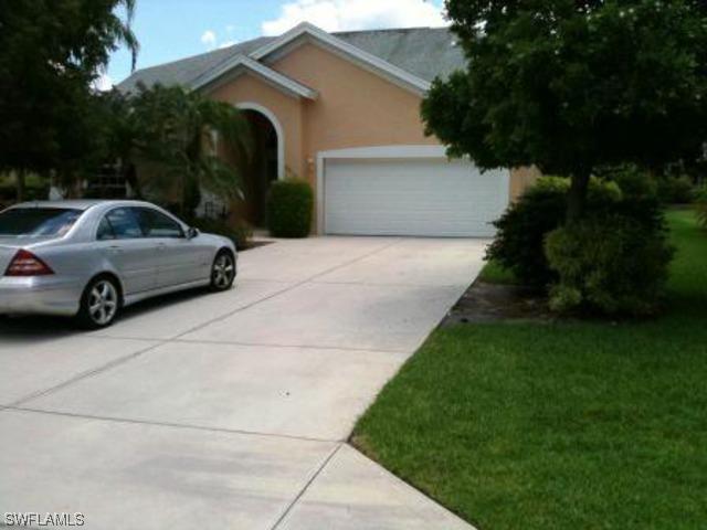 2714 Branch Ln., Naples, FL 34109