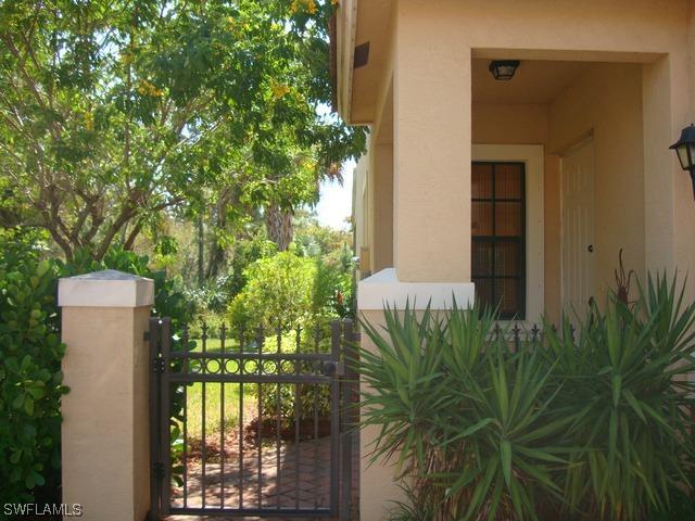 15198 Summit Place Cir., Naples, FL