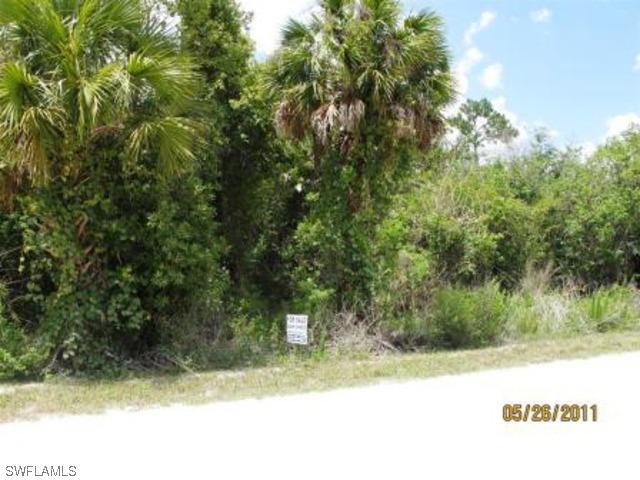 SE 32 Ave., Naples, FL 34117