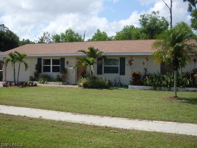 2762 Ponce De Leon Dr., Naples, FL 34105