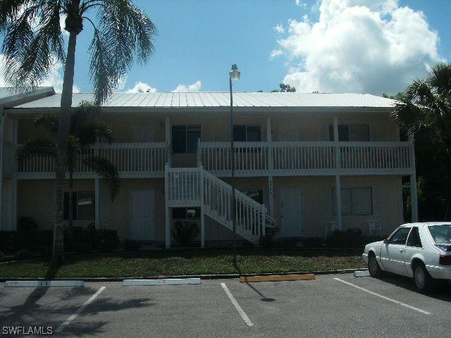 4631 Bayshore Dr. #L7, Naples, FL 34112