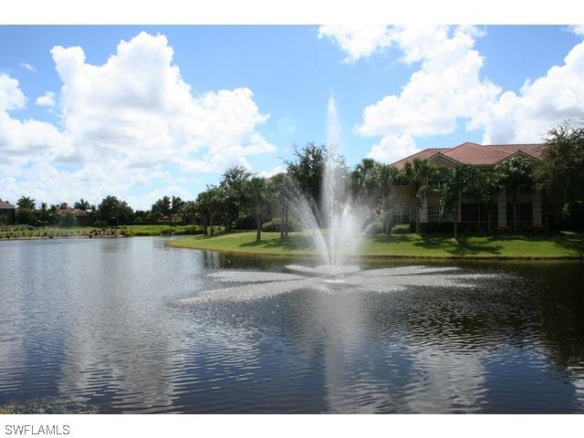 2330 Mont Claire Dr. #101, Naples, FL 34109