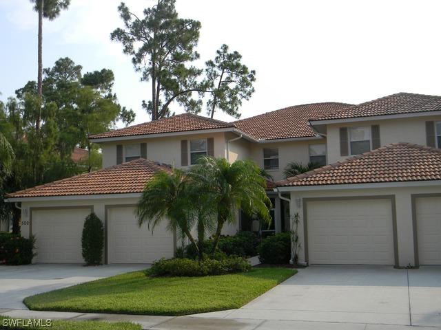 500 Robin Hood Cir. #101, Naples, FL 34104