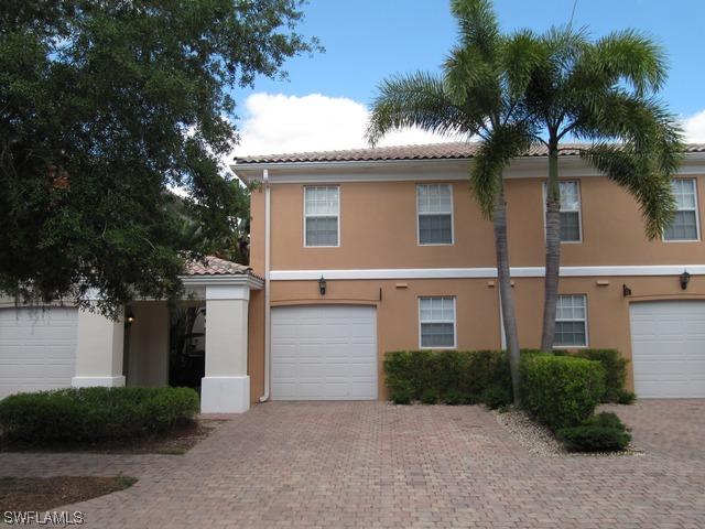 5629 Cove Cir., Naples, FL