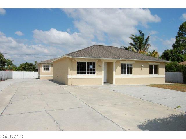 2484 55th Ter., Naples, FL