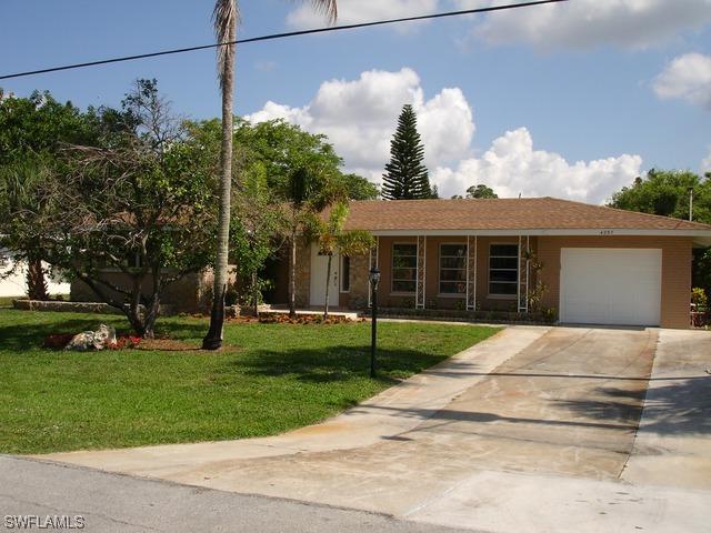 4297 19th Pl., Naples, FL