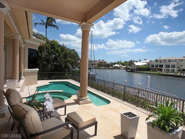 1976 5th St., Naples, FL