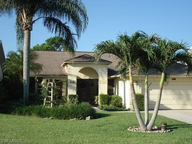 1324 Monarch Cir., Naples, FL 34116