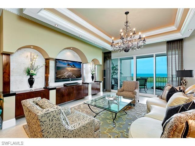 265 Indies Way #1804, Naples, FL 34110