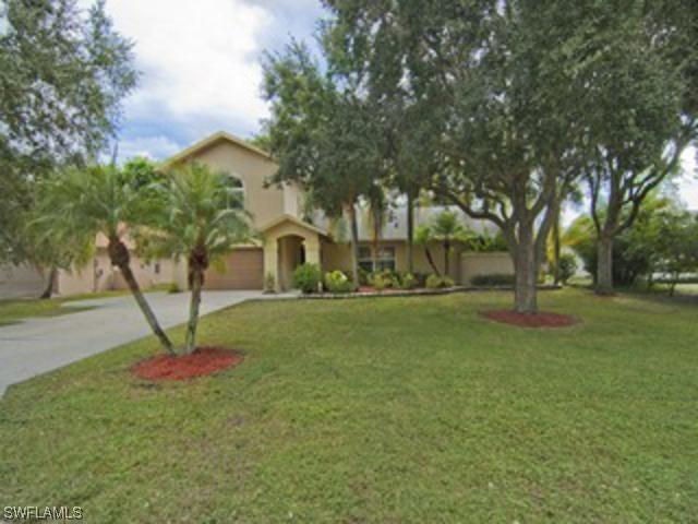 84 Heritage Way, Naples, FL 34110