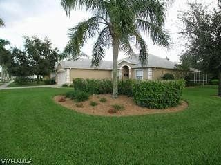 1527 Vintage Ln., Naples, FL
