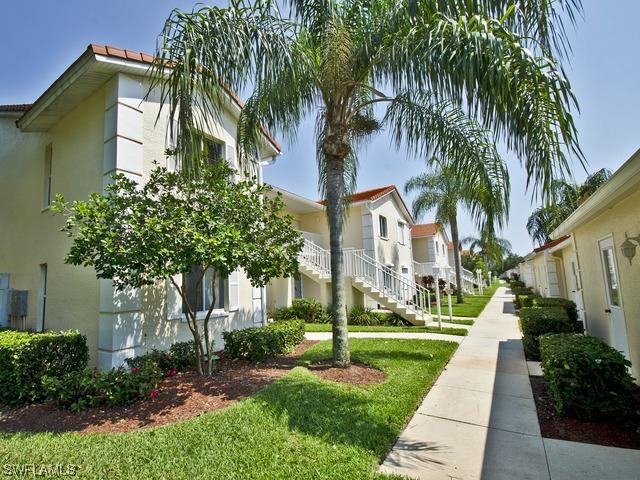 650 Saratoga Cir. #102, Naples, FL