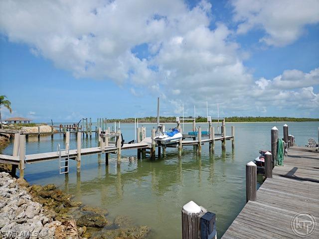 67 Pelican St., Naples, FL