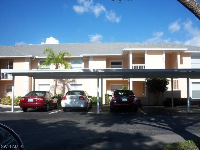 605 Squire Cir., Naples, FL