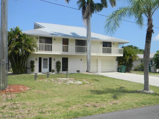 408 Panay Ave., Naples, FL